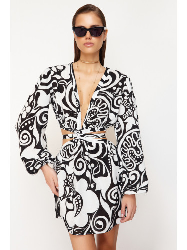 Trendyol Floral Patterned Mini Woven Cut Out/Window Beach Dress