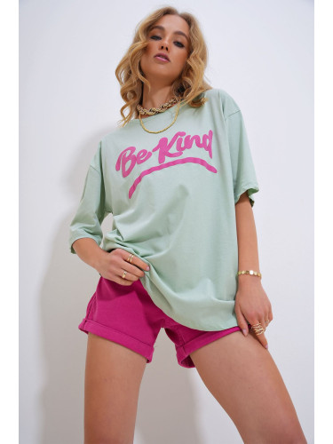 Trend Alaçatı Stili Women's Mint Crew Neck Front Text Printed Cotton T-Shirt