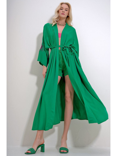 Trend Alaçatı Stili Women's Green Back and Sleeves with Glitter Embroidery and Belted Waist Maxiboy Kimino Kaftan