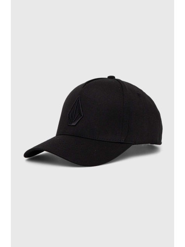 Памучна шапка с козирка Volcom в черно с апликация