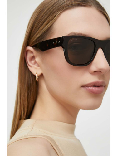 Слънчеви очила Gucci в кафяво GG1427S