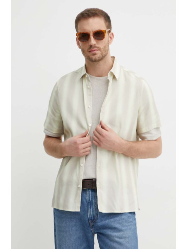 Риза Sisley мъжка с кройка по тялото с класическа яка