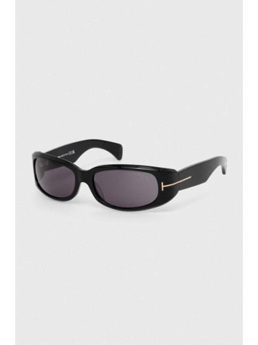 Слънчеви очила Tom Ford в черно FT1064_5901A