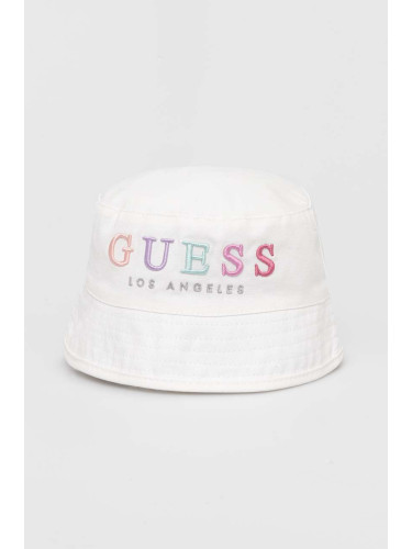 Детска капела Guess в бяло