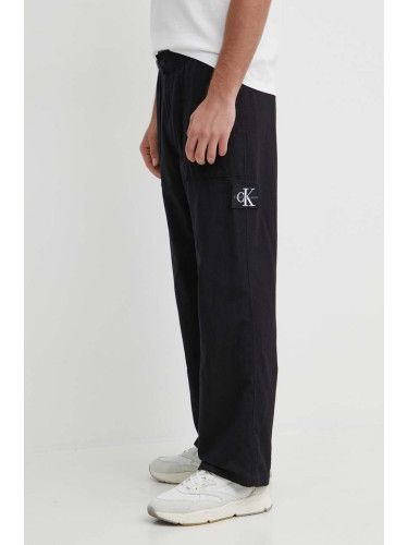 Панталон с лен Calvin Klein Jeans в черно със стандартна кройка J30J325126