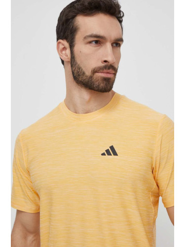 Тениска за трениране adidas Performance в жълто с изчистен дизайн IT5402