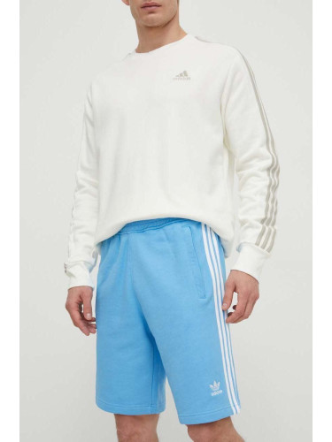 Памучен къс панталон adidas Originals в синьо IR8008