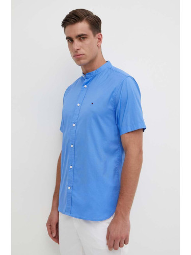 Памучна риза Tommy Hilfiger мъжка в синьо със стандартна кройка с права яка MW0MW35275