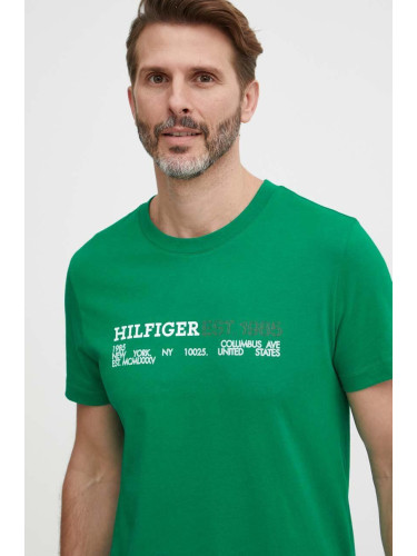 Памучна тениска Tommy Hilfiger в зелено с принт MW0MW34435