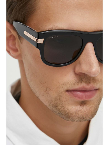 Слънчеви очила Gucci в черно GG1517S