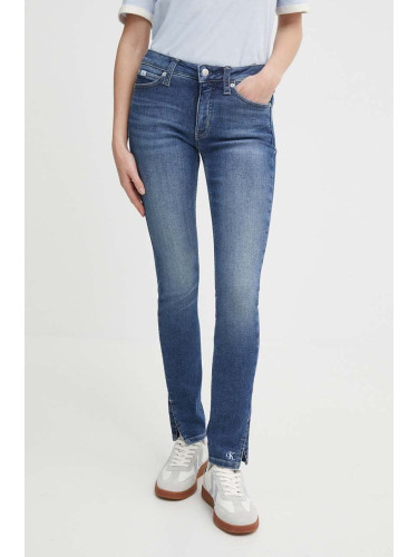 Дънки Calvin Klein Jeans в синьо J20J222758