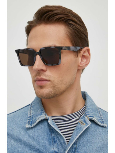 Слънчеви очила Gucci в сиво