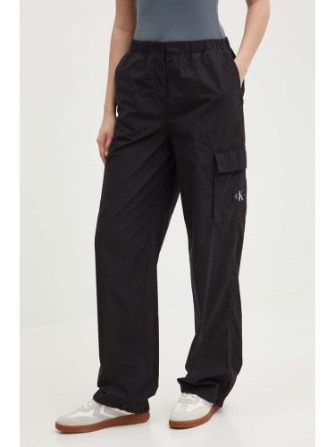 Памучен панталон Calvin Klein Jeans в черно със стандартна кройка, с висока талия J20J223116