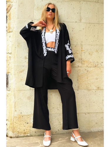 Trend Alaçatı Stili Women's Black Embroidery Detailed Pocketed Trousers and Kimono Jacket Double Set