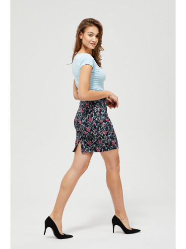 Mini skirt with belt