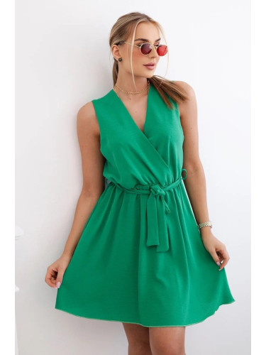 Women's dress with a tie at the waist - green
