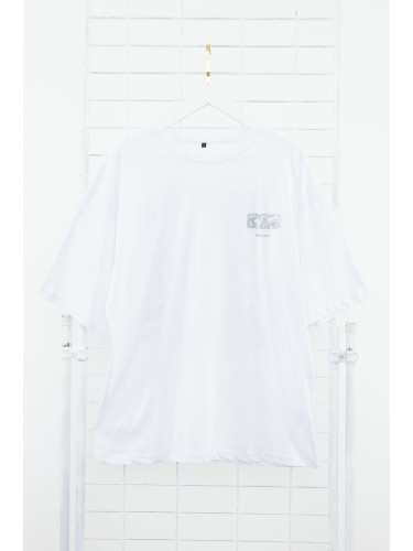 Trendyol White Oversize/Wide Cut 100% Cotton T-shirt with Raised Text Printed on the Back