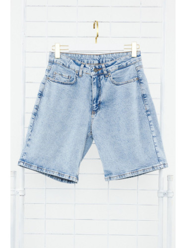 Trendyol Navy Blue Regular Fit Flexible Fabric Denim Shorts