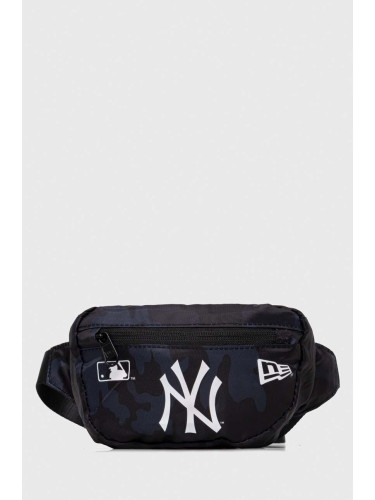 Чанта за кръст New Era в черно NEW YORK YANKEES