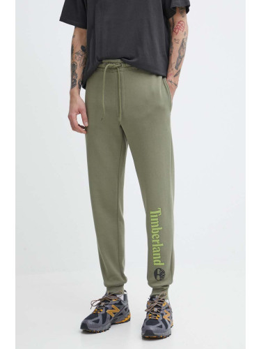 Спортен панталон Timberland в зелено с принт TB0A5YFB5901