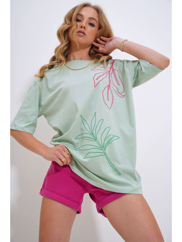 Trend Alaçatı Stili Women's Mint Crew Neck Flock Printed T-Shirt