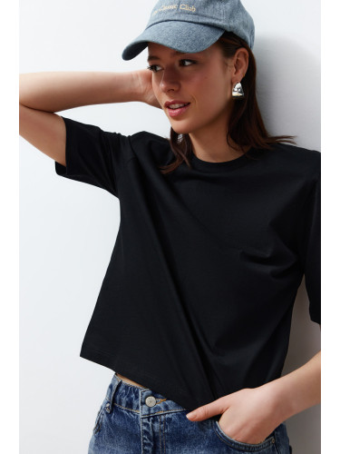 Trendyol Black 100% Single Jersey Padded Crop Knitted T-Shirt