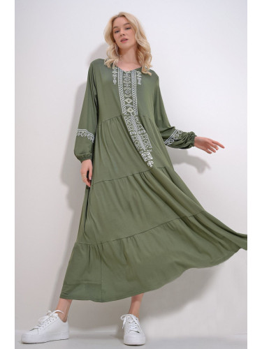 Trend Alaçatı Stili Women's Khaki V-Neck Ethnic Patterned Skirt Flounced Viscose Dress