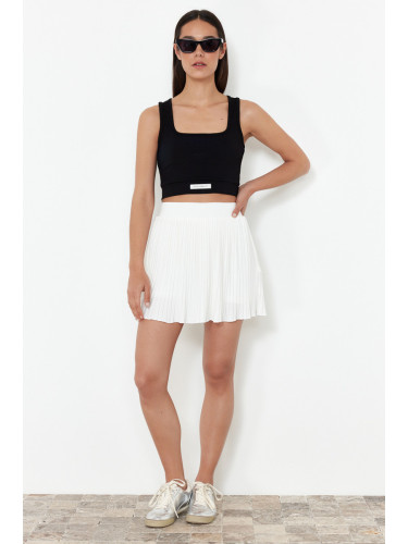 Trendyol White Normal Elastic Waist Pleated Flexible Mini Skirt with Shorts