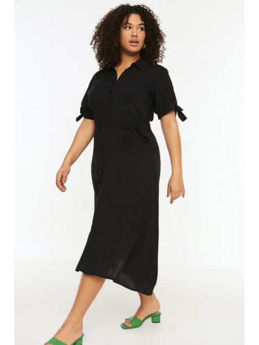 Trendyol Curve Black Belted Dress with Woven Buttons