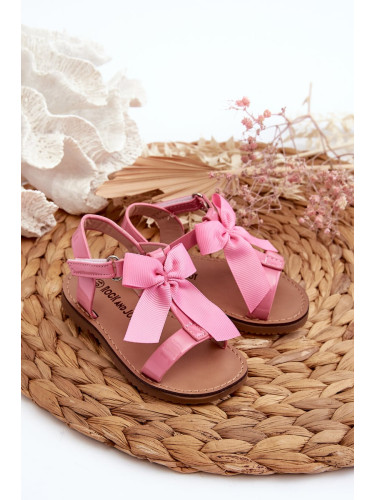 Patent leather children's sandals with Velcro bow, pink Joratia