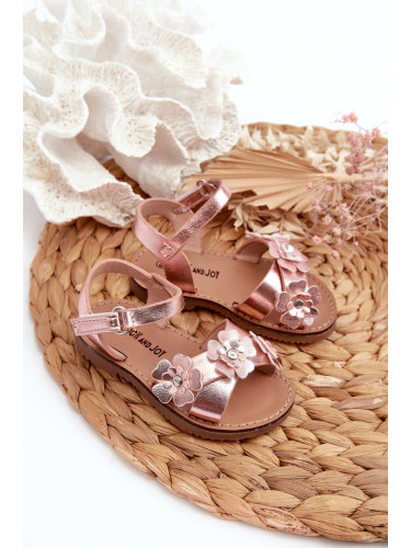 Children's sandals decorated with flowers and Velcro fastening, pink fagossa