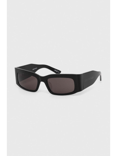Слънчеви очила Balenciaga в черно BB0328S