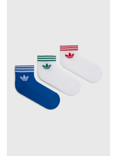 Чорапи adidas Originals (3 чифта) в синьо IU2662