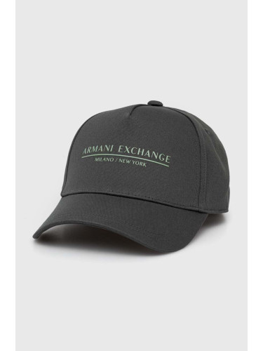 Памучна шапка с козирка Armani Exchange в зелено с апликация 954202 CC150