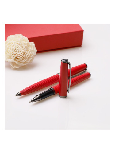 Комплект химикалка и ролер в червено