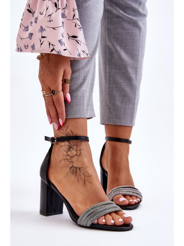 Elegant sandals with cubic zirconia heels Black Laurene