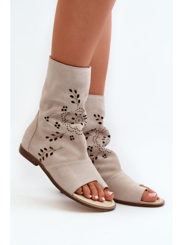 Zazoo Women's suede sandals with a zipper on the upper light beige