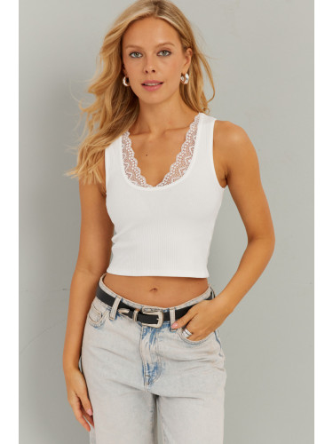 Cool & Sexy Women's White-Black Double Lace Detail Crop Blouse CY447