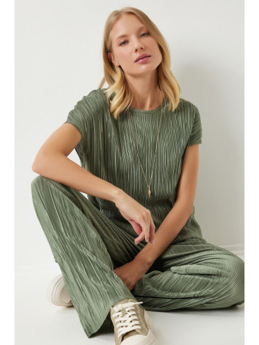 Happiness İstanbul Women's Green Pleated Casual Blouse Trousers Set