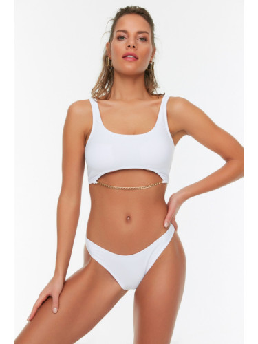 Trendyol White Bralette Chain Accessory, Regular Leg Bikini Set