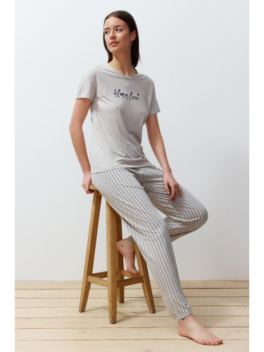 Trendyol Gray Motto Printed Striped Knitted Pajamas Set