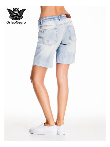 Blue denim shorts a'la Bermuda