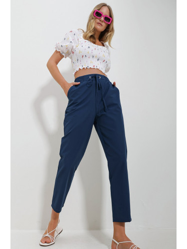 Trend Alaçatı Stili Women's Navy Blue Elastic Waist Double Pocket Woven Trousers