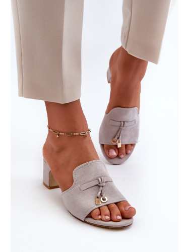 Boto Дамски сиви сандали с токчета от изкуствен велур Jemenna