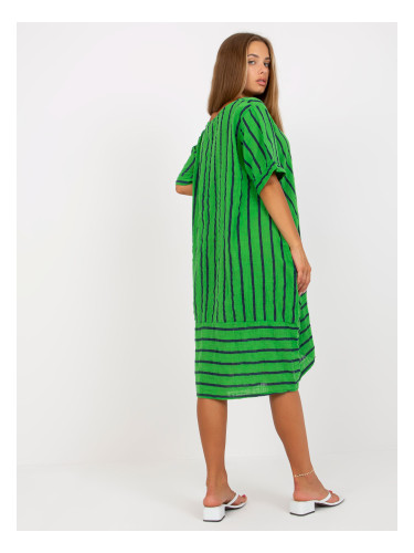 Green oversize midi dress with short sleeves