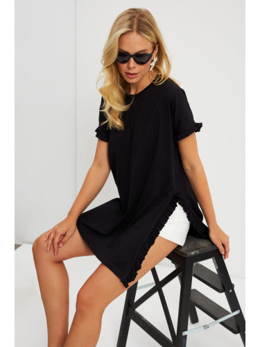 Cool & Sexy Women's Black Frilly Long T-Shirt