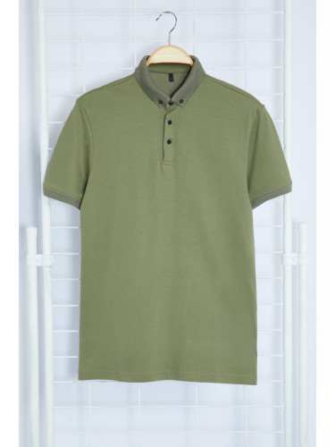 Trendyol Khaki Regular/Normal Cut Polo Neck T-shirt