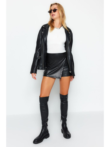 Trendyol Black Double Breasted Faux Leather Woven Shorts Skirt