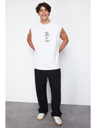 Trendyol White Oversize/Wide Cut Far East Text Printed 100% Cotton Sleeveless T-Shirt/Athlete