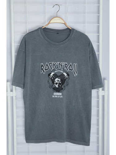 Trendyol Gray Oversize/Wide Cut Aged/Faded Effect Rock Print 100% Cotton T-Shirt